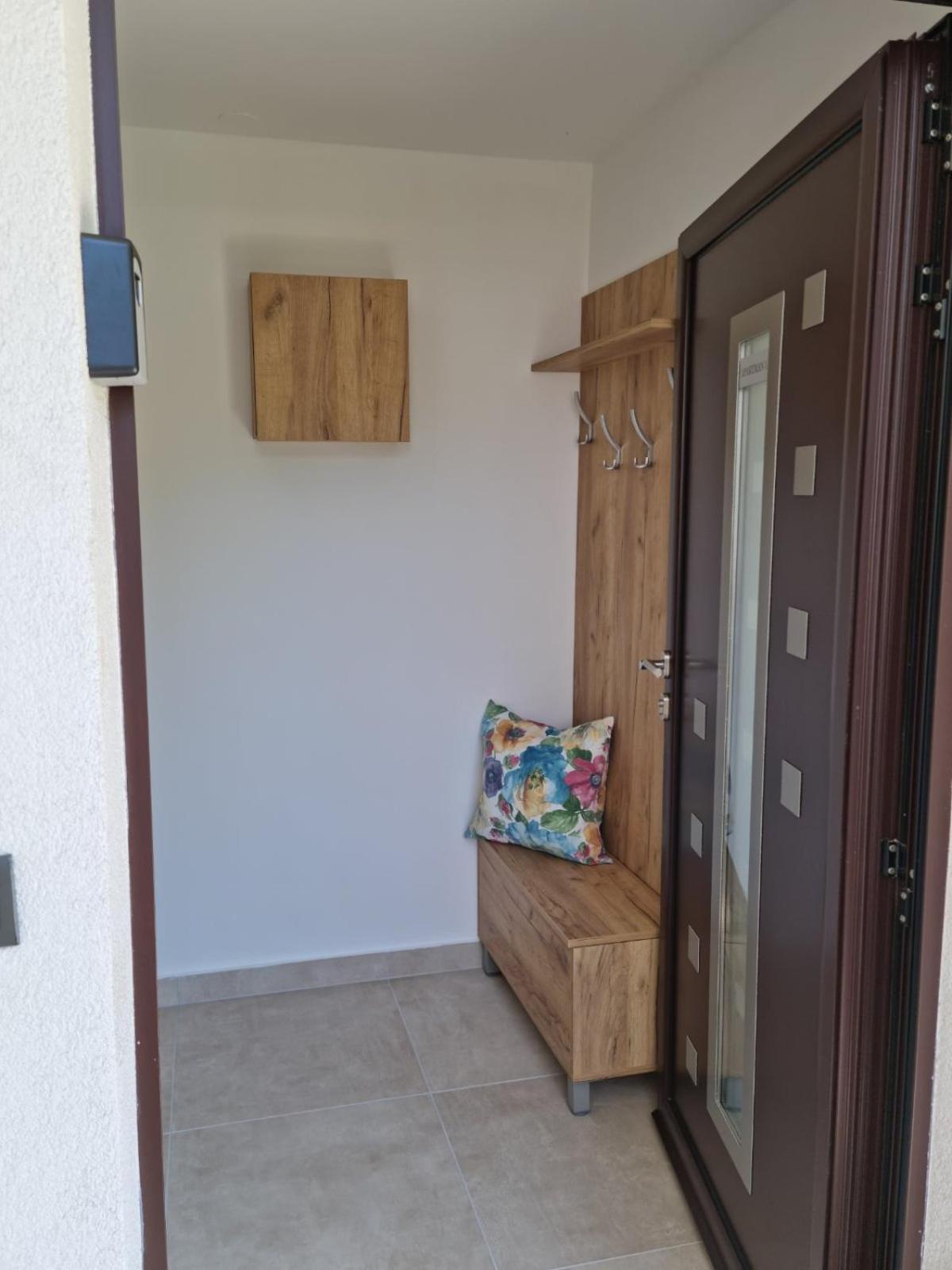 Apartmani Nika 1 Rijeka Exterior photo