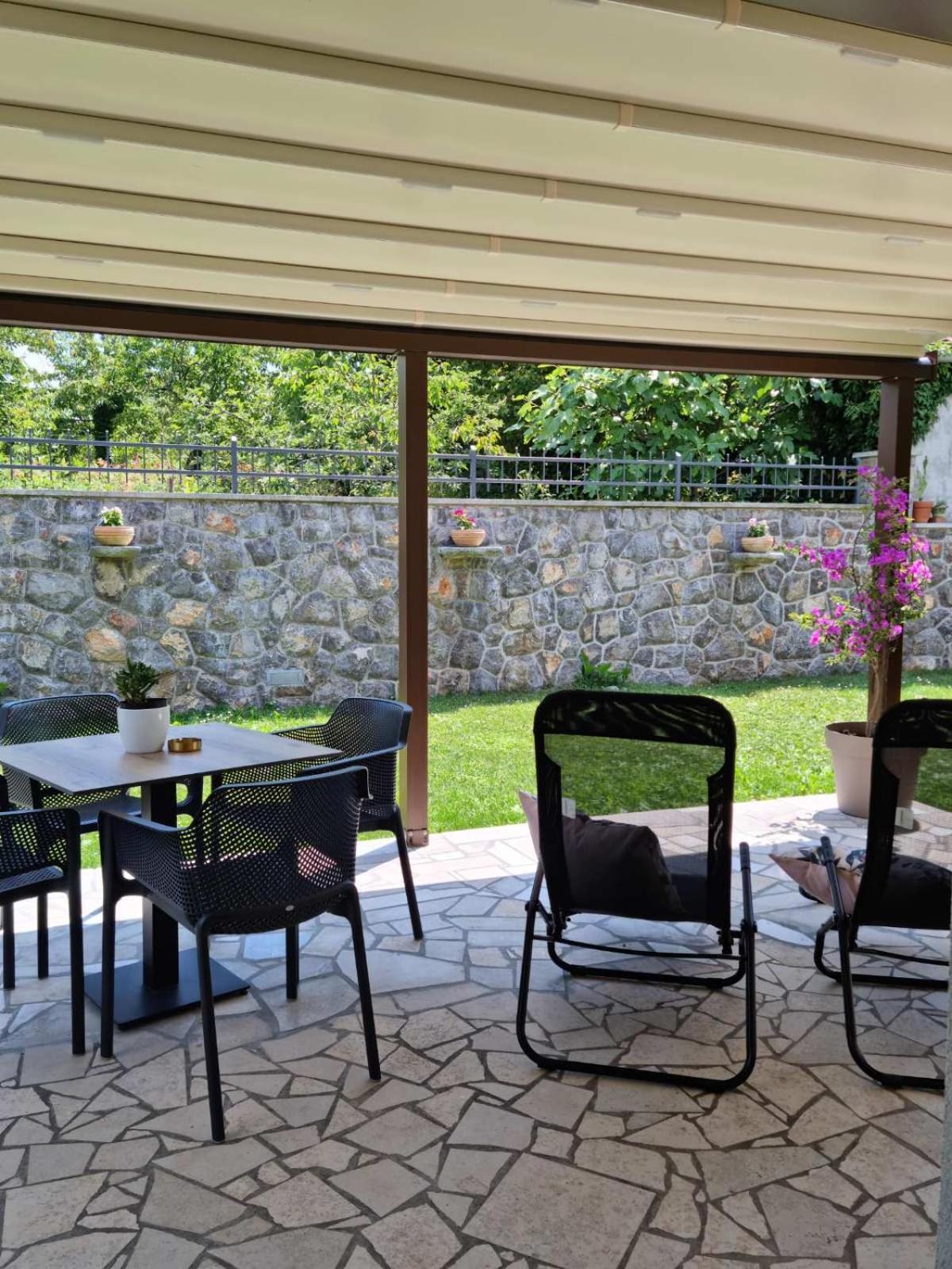 Apartmani Nika 1 Rijeka Exterior photo